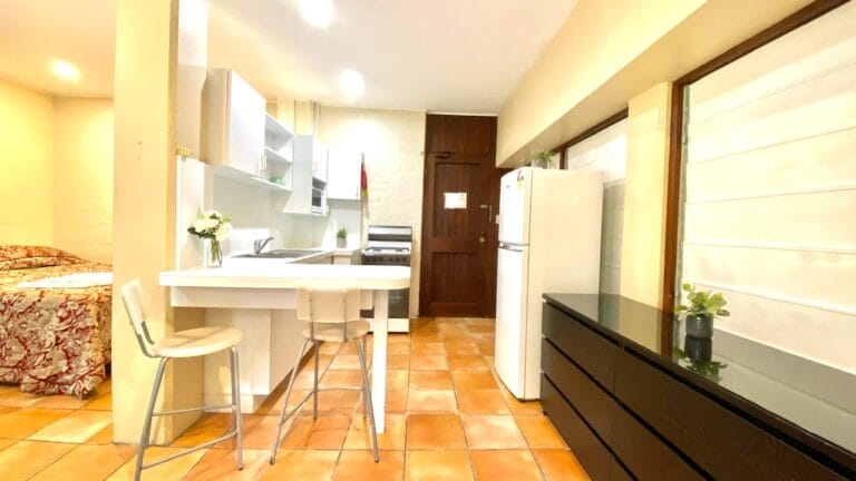 Apartment Suite 18 - Photo 2