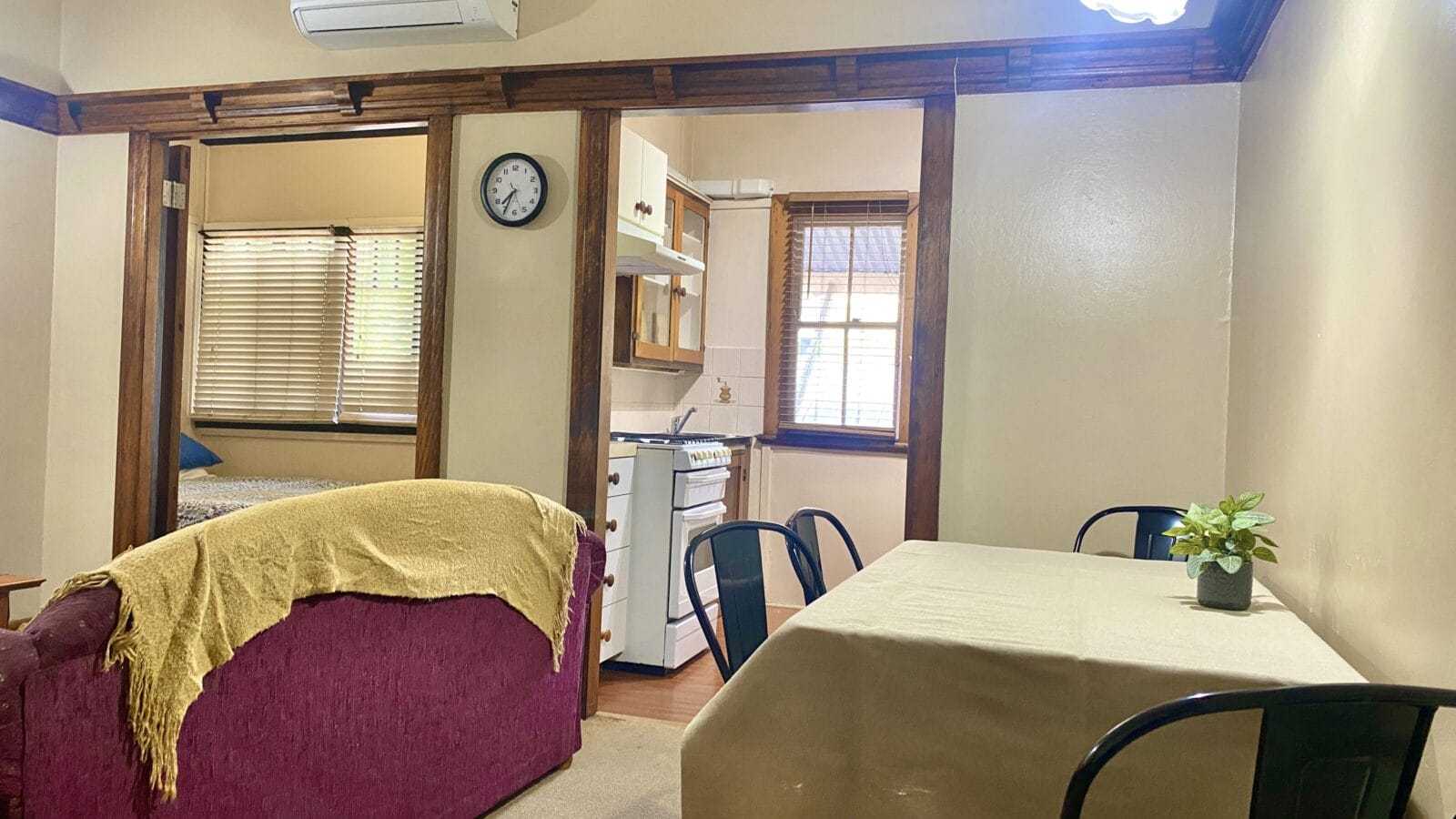 Apartment Suite 12 Spring Hill