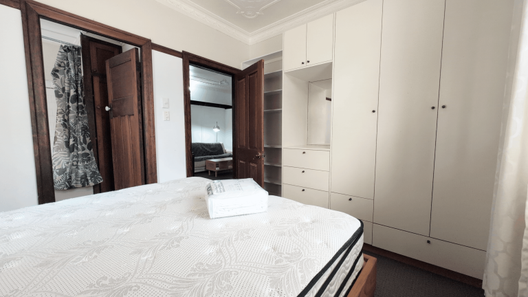 U1 Bedroom 1