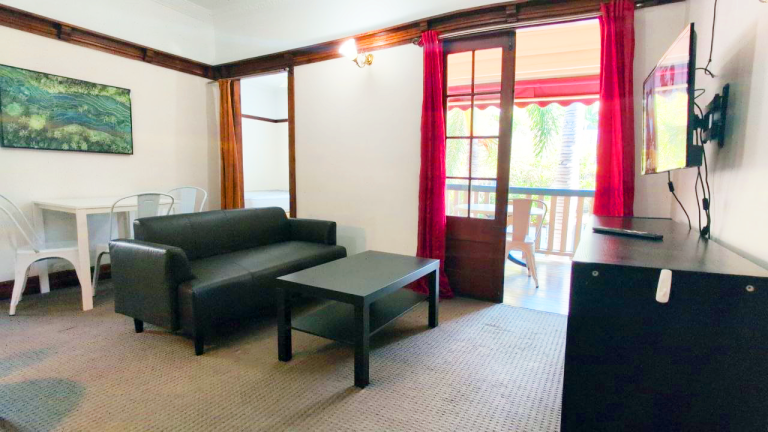 Apartment Suite 10 photo 2